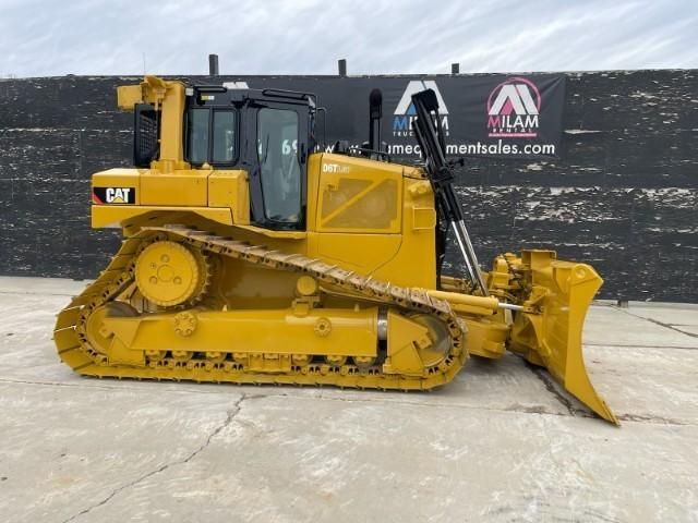2015 Caterpillar D6T LGP w/ 6 Way Blade & 3rd Valve